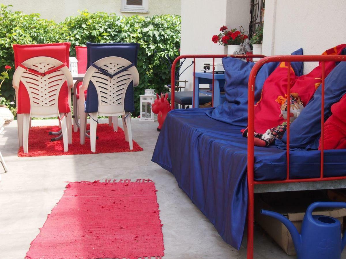 Deel Apartman Mestecǎneşti Exterior foto